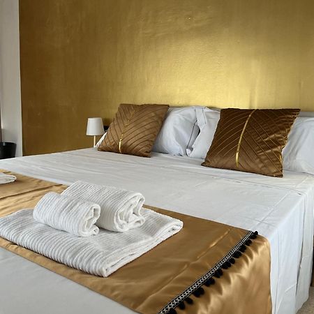 Genova Gold Rooms Exterior foto