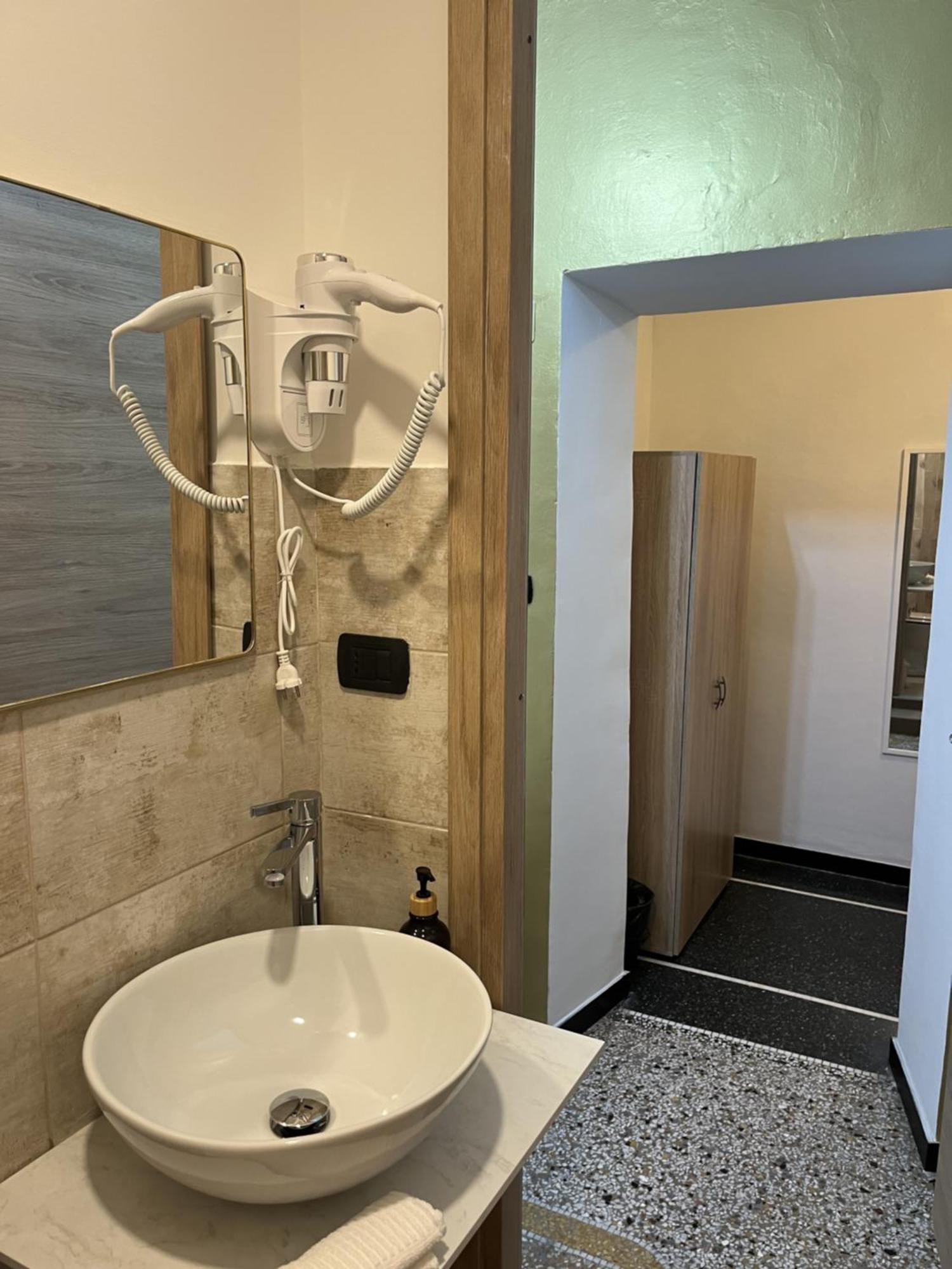 Genova Gold Rooms Zimmer foto
